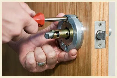 Meriden Locksmith Store Meriden, CT 203-212-5746 - 12a-residential-lockouts