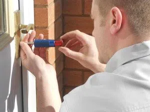 Meriden Locksmith Store Meriden, CT 203-212-5746 - 7a-Broken-Key-Extraction